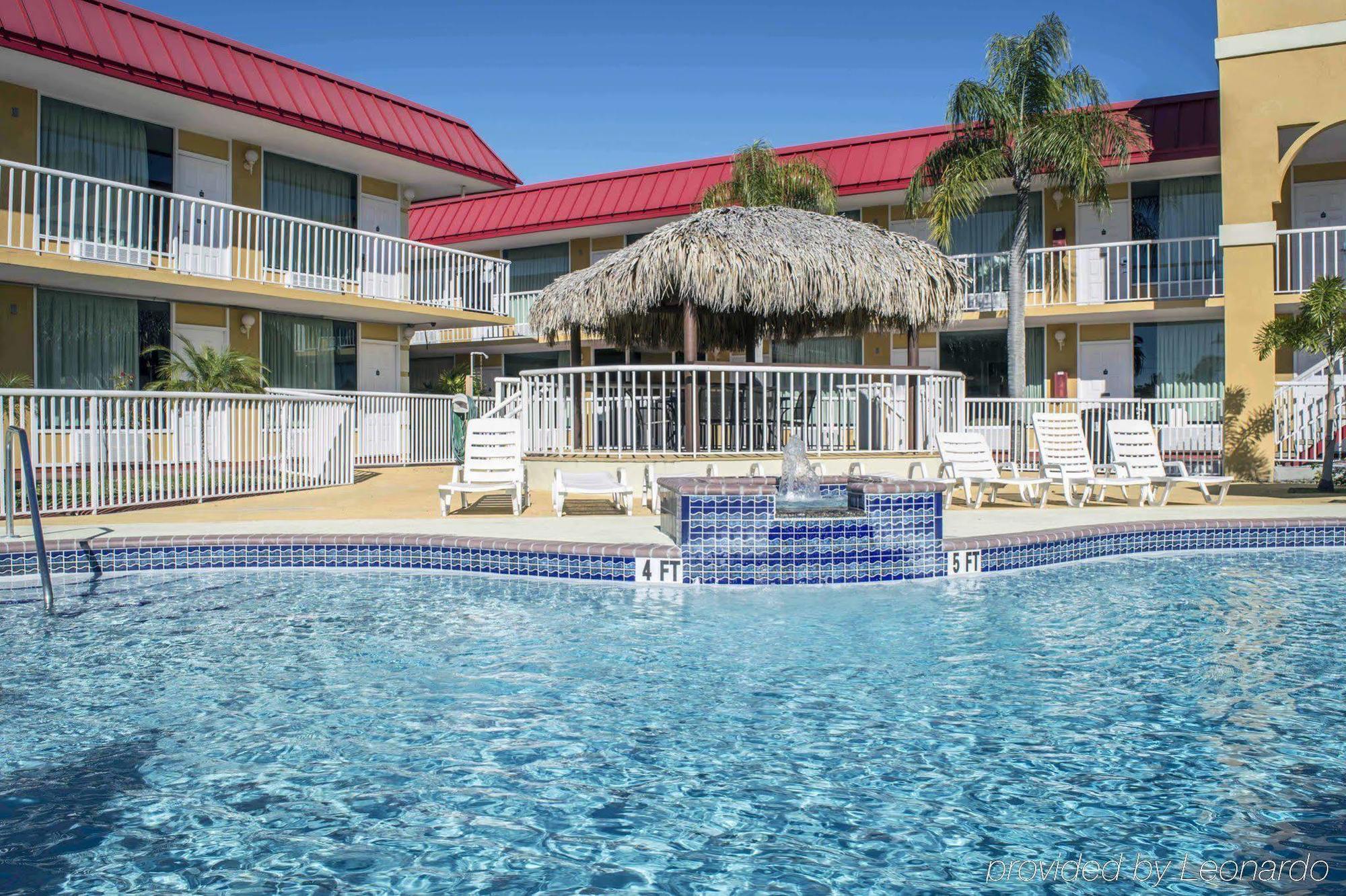 Rodeway Inn New Port Richey Exterior foto